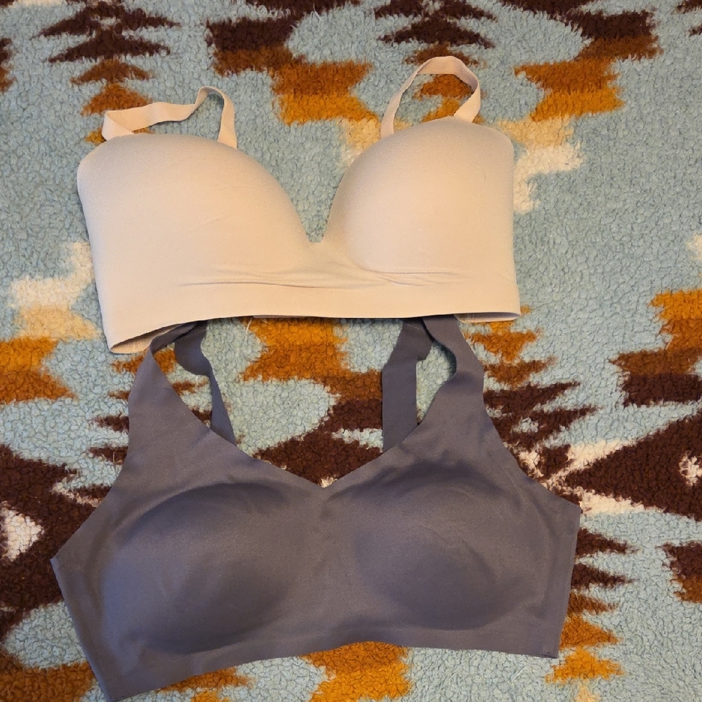 Victoria Secret Sport & Soma Wireless Bras XL/38DD